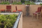 Pawtellarooftop-and-balcony-gardens-3.jpg; ?>